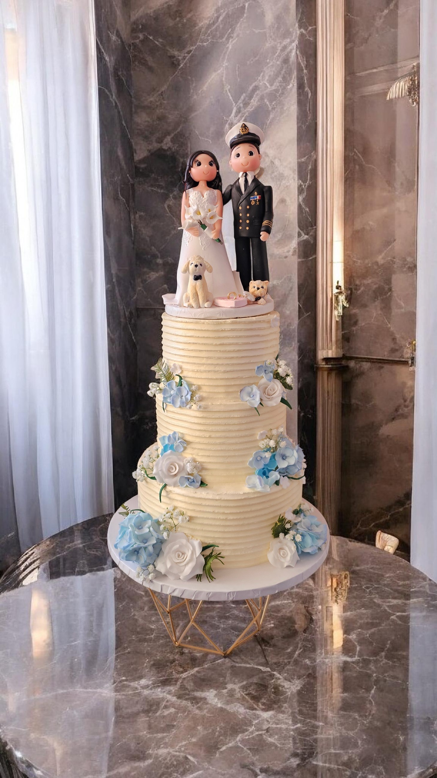 Torta de Bodas Clásica